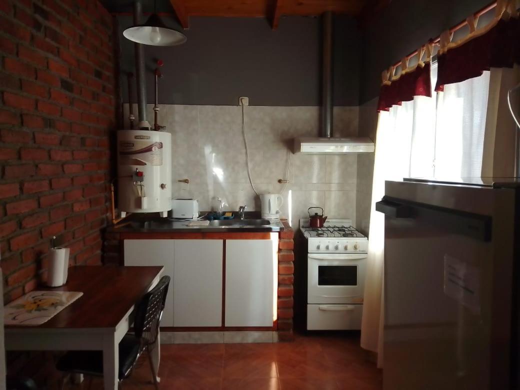 Departamentos Alvear Esquel Szoba fotó